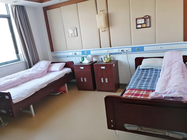 2025年深圳入户政策执行时间_千金小姐为抢走女主的男友，半夜故意点女主家的20份鸡肉外卖 相信的出台举措这些